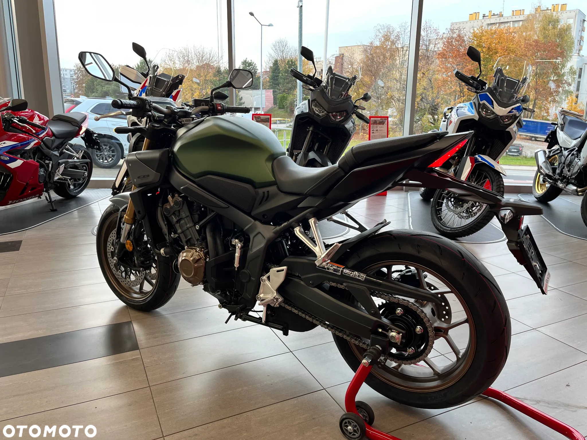 Honda CB - 4