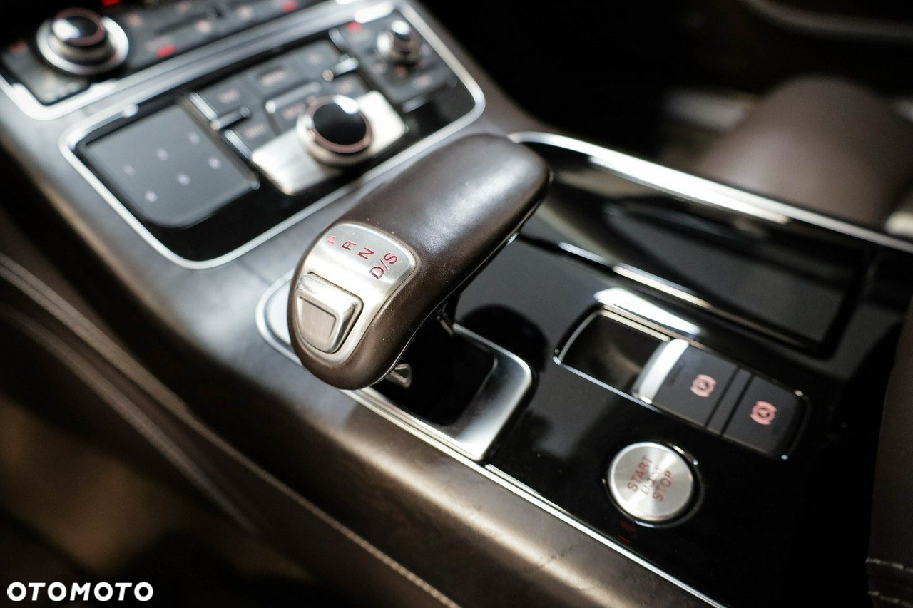 Audi A8 - 28