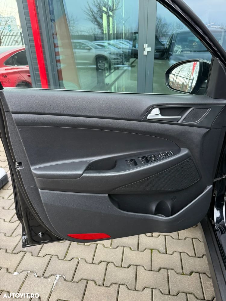 Hyundai Tucson blue 1.7 CRDi 2WD Style - 22