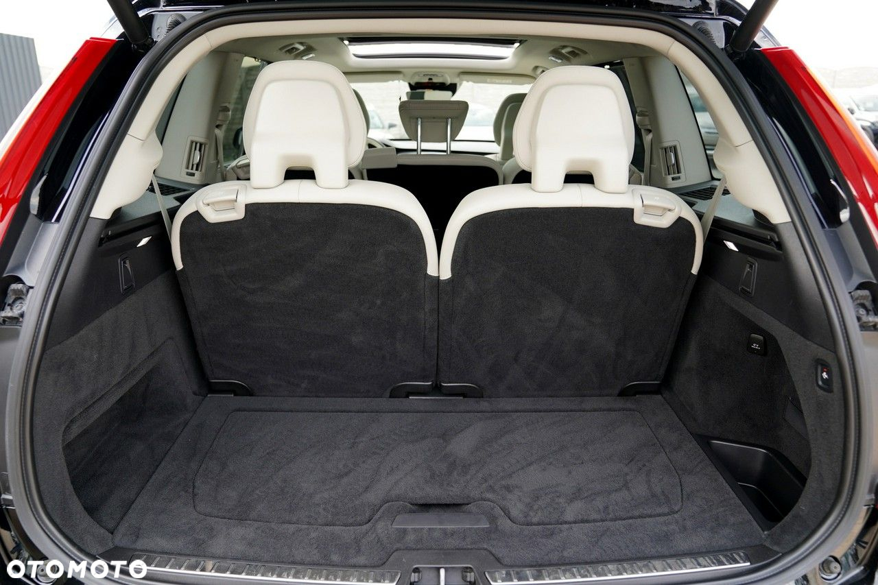 Volvo XC 90 - 15