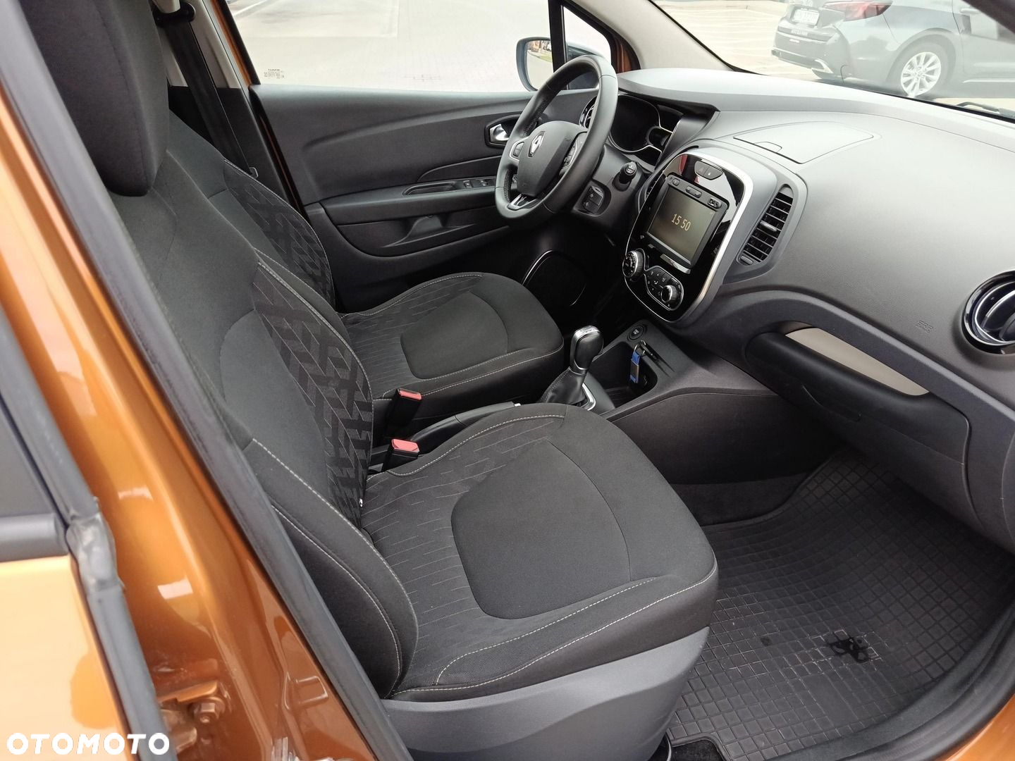 Renault Captur 1.3 Energy TCe FAP Intens EDC - 9