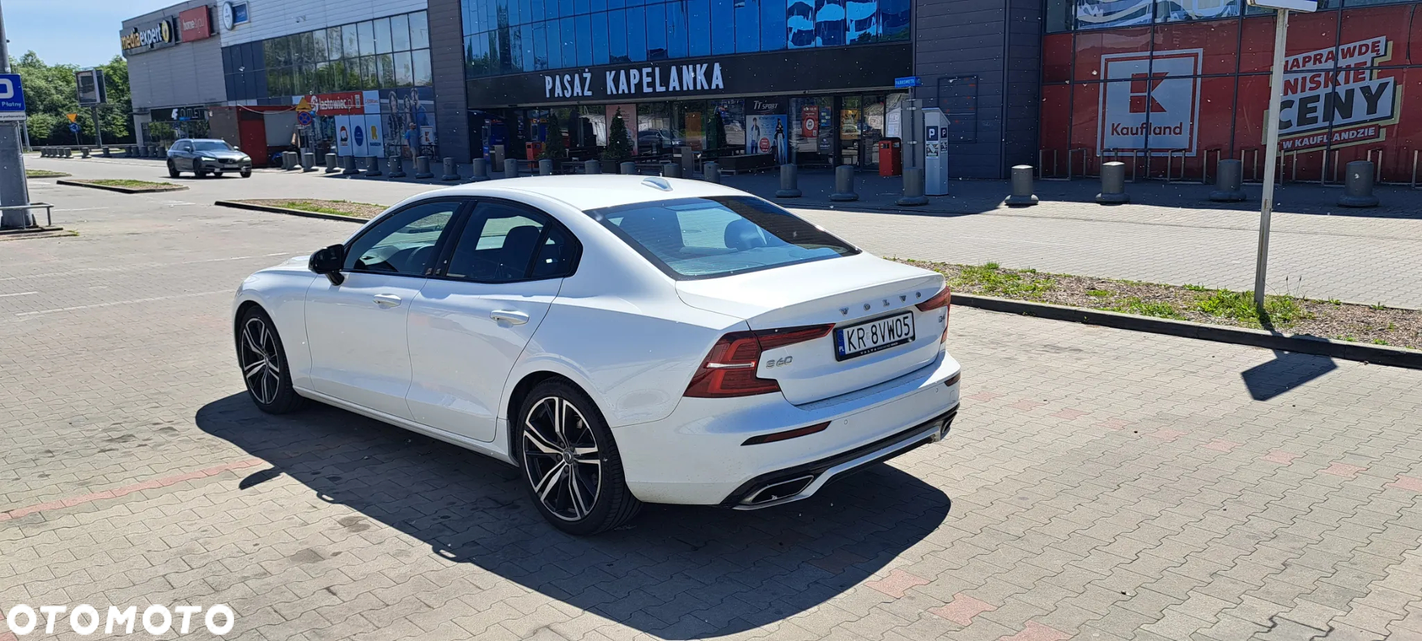 Volvo S60 T4 R-Design - 2