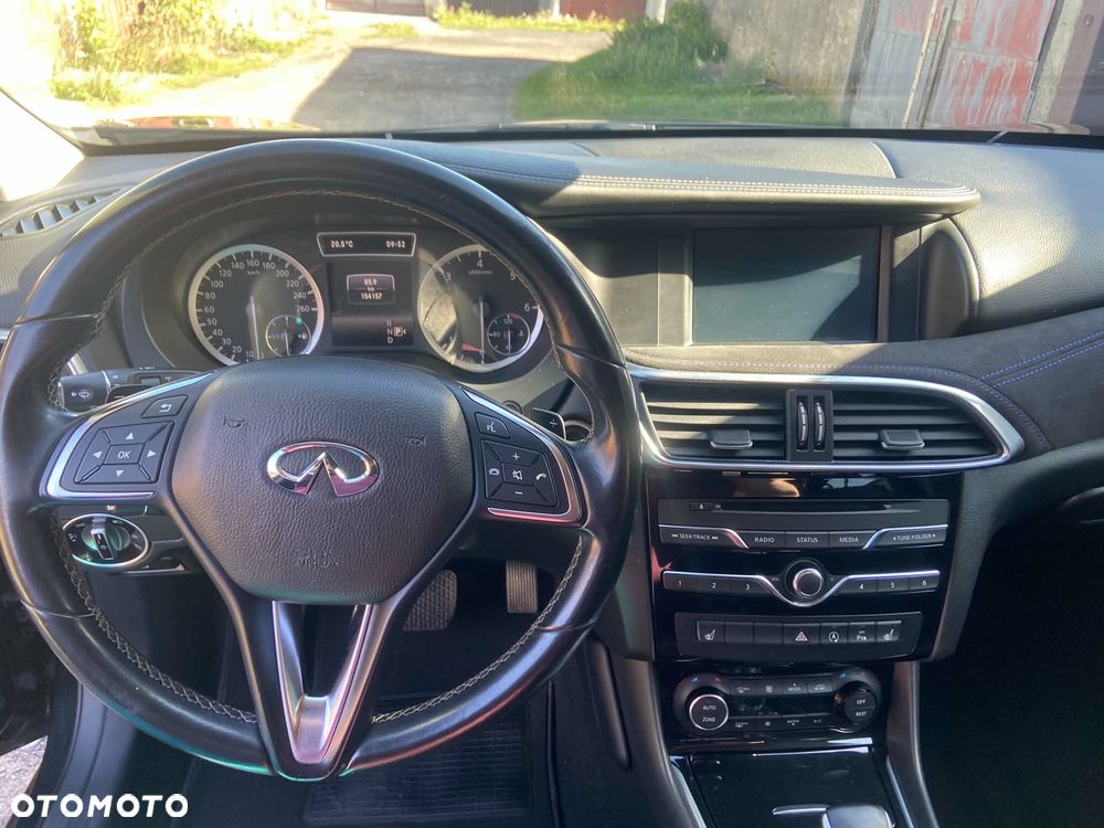 Infiniti Q30 2.2d Business Executive 7DCT - 12