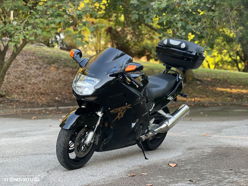 Honda CBR SuperBlackBird - 1