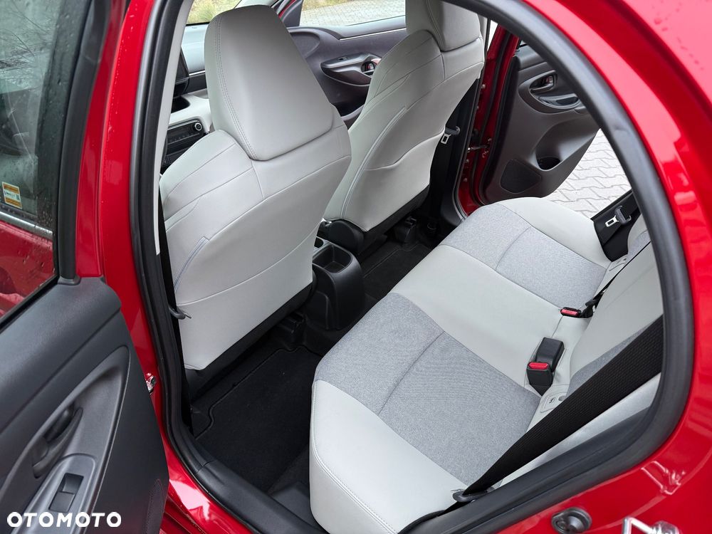 Toyota Yaris 1.5 Style - 13