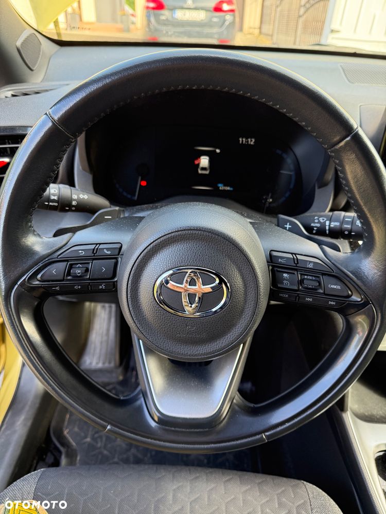 Toyota Yaris - 10