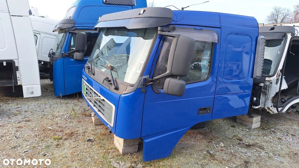 VOLVO FM13 KABINA NISKA Z ŁÓŻKIEM 2008 EURO 5 - 1