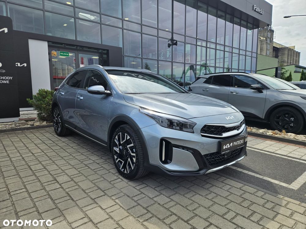 Kia XCeed 1.6 T-GDI Business Line DCT - 4