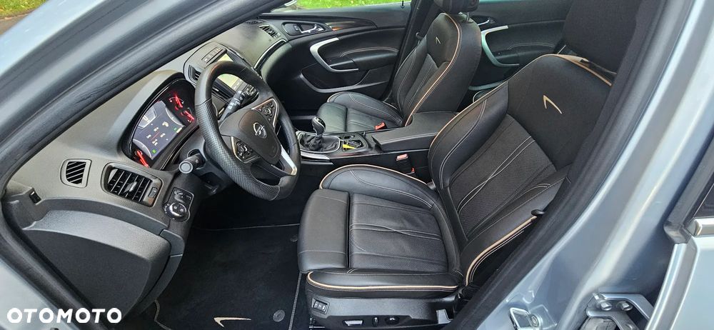 Opel Insignia - 29
