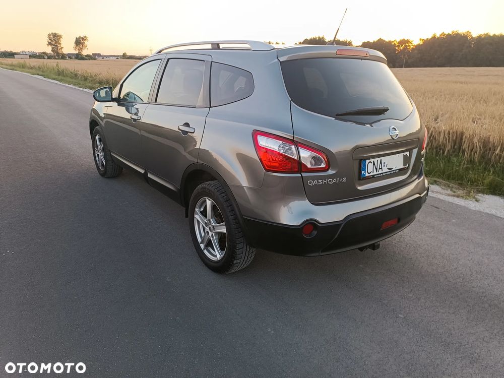 Nissan Qashqai+2 - 6