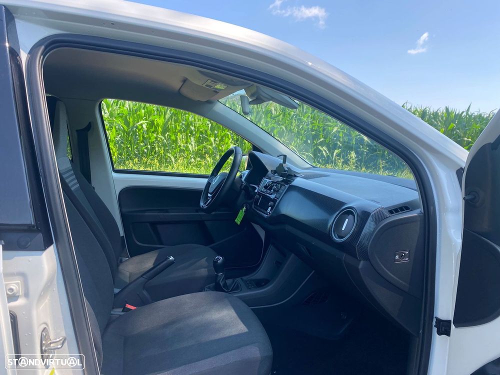 VW Up! 1.0 Move - 10