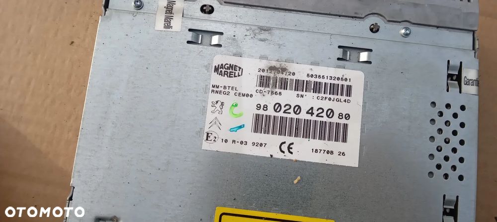 Peugeot Citroen radio navi 9802042080 - 2