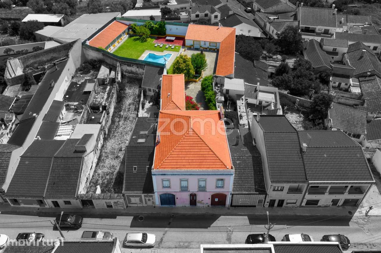 CASA SENHORIAL DE 1912 - Grande imagem: 2/53