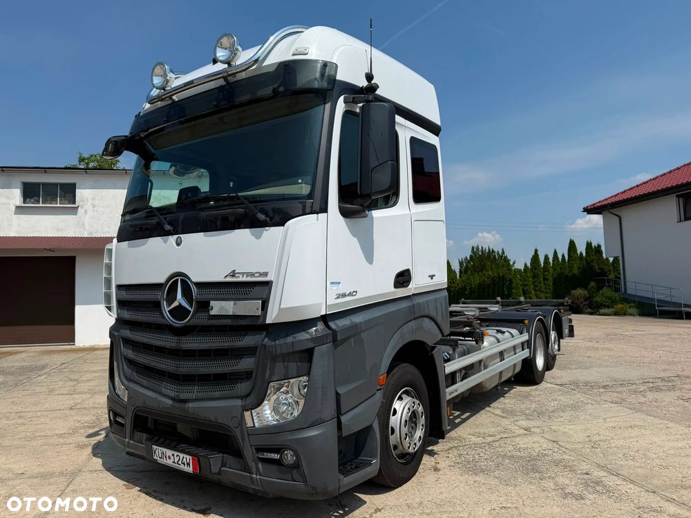 Mercedes-Benz ACTROS 2540 - 1
