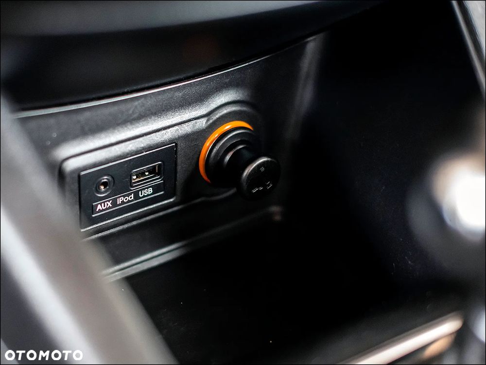 Kia Venga - 28