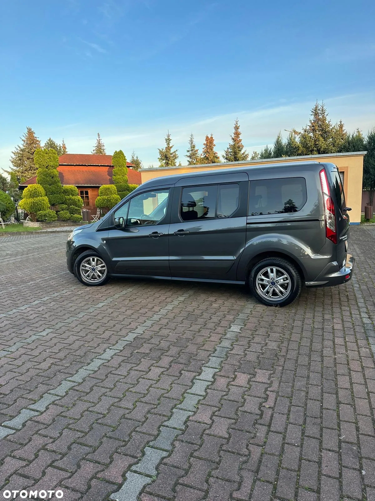 Ford Tourneo Connect Gr 1.5 EcoBlue Titanium - 14