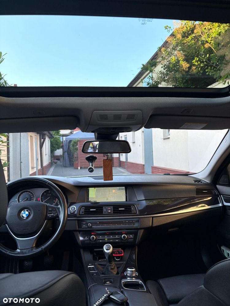 BMW Seria 5 520d - 6