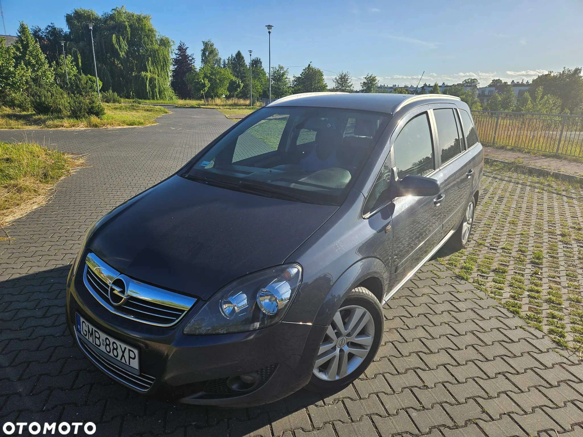 Opel Zafira 1.7 CDTI Cosmo - 2