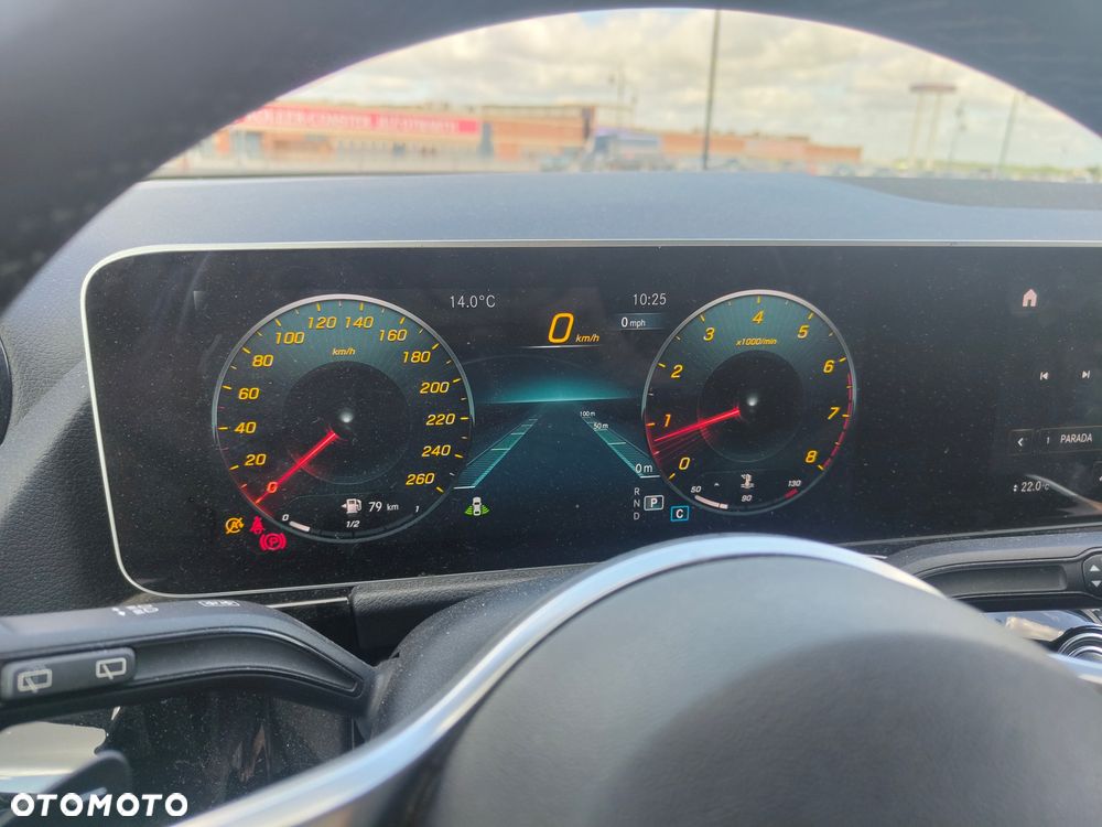 Mercedes-Benz GLA 250 Progressive - 26