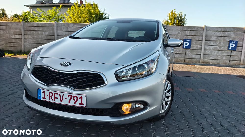 Kia Ceed 1.4 S - 17