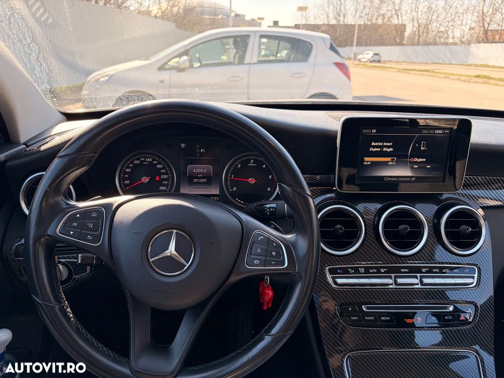 Mercedes-Benz C - 7