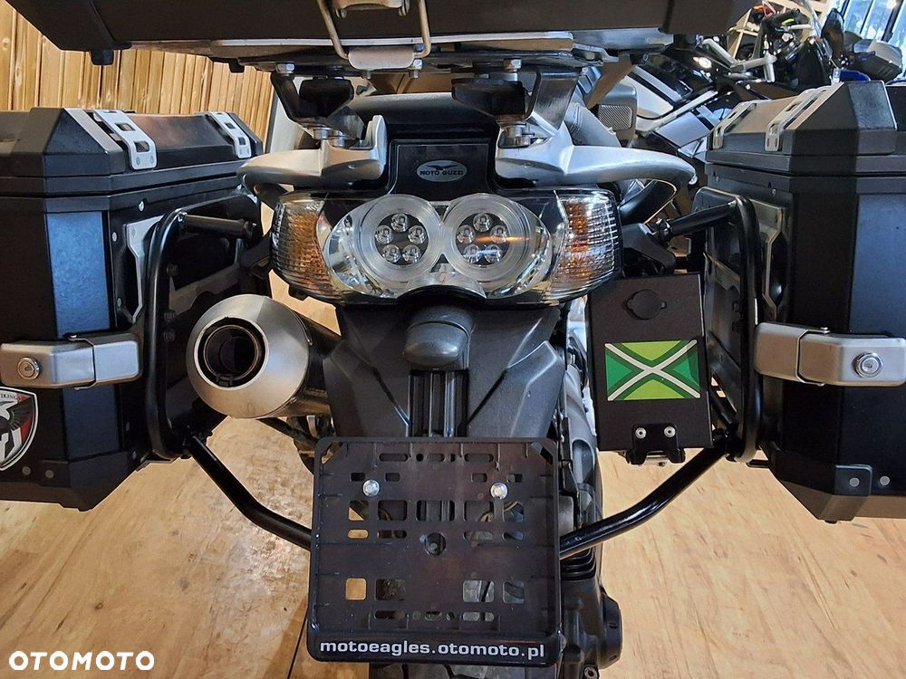 Moto Guzzi Stelvio - 3