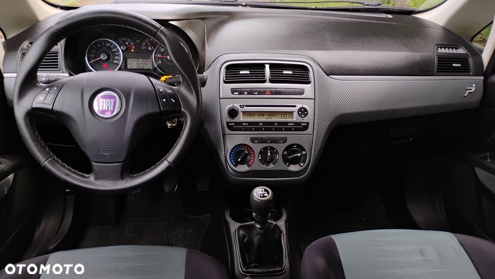 Fiat Grande Punto - 5