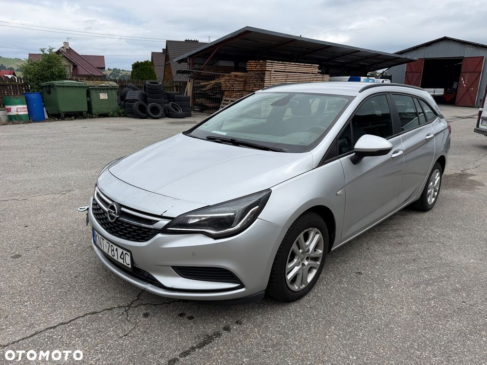 Opel Astra - 4