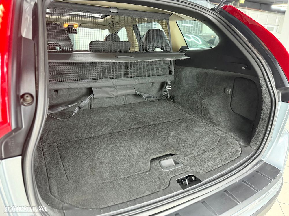 Volvo XC 60 2.4 D Drive Momentum - 20