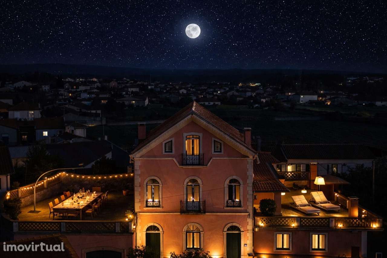 QUINTA SENHORIAL EM ÁGUEDA, 714m2 DE CONSTRUÇÃO NUMA PROPRIEDADE DE 4. - Grande imagem: 2/46