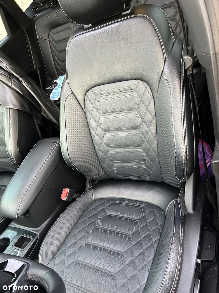 Ford Escape - 18