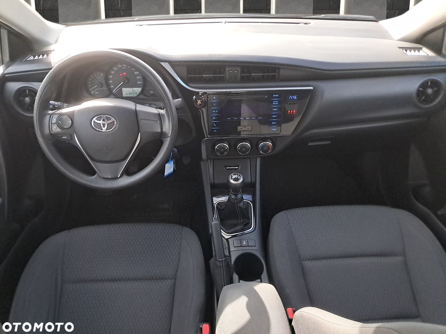 Toyota Corolla 1.6 Active EU6 - 20