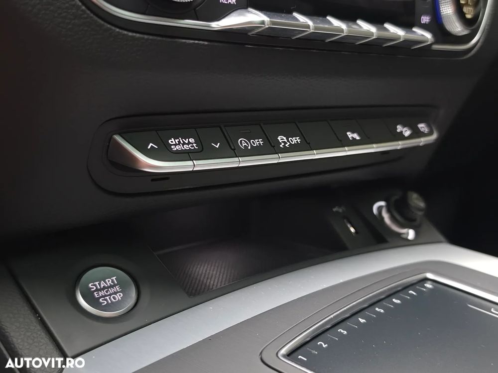 Audi Q5 2.0 40 TDI quattro S tronic Sport - 23