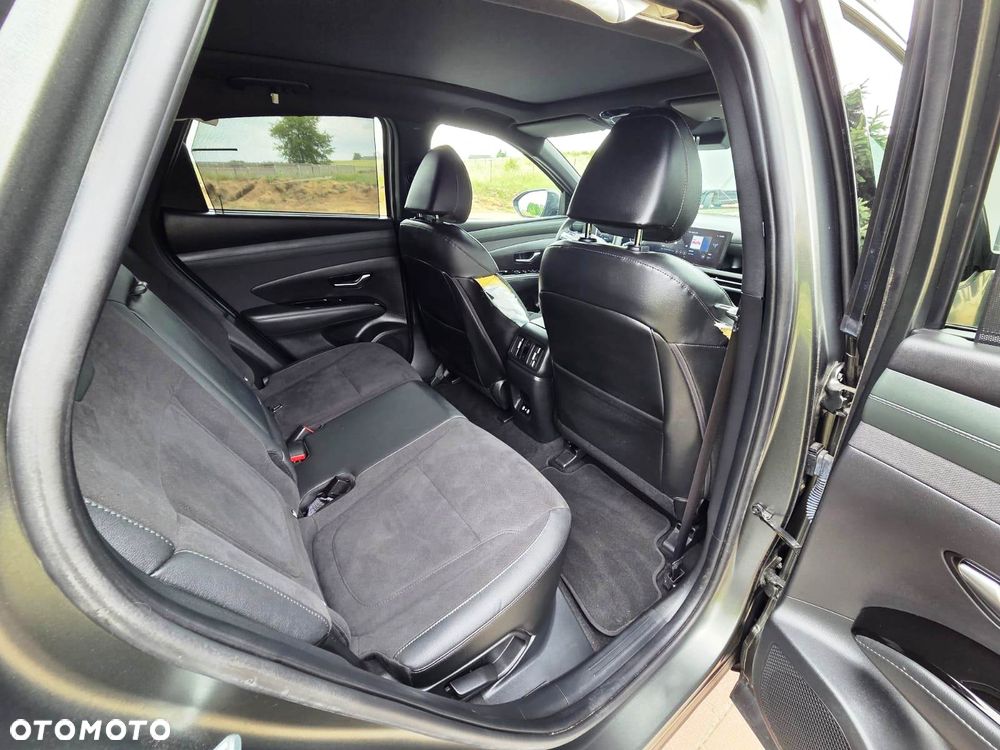Hyundai Tucson - 25