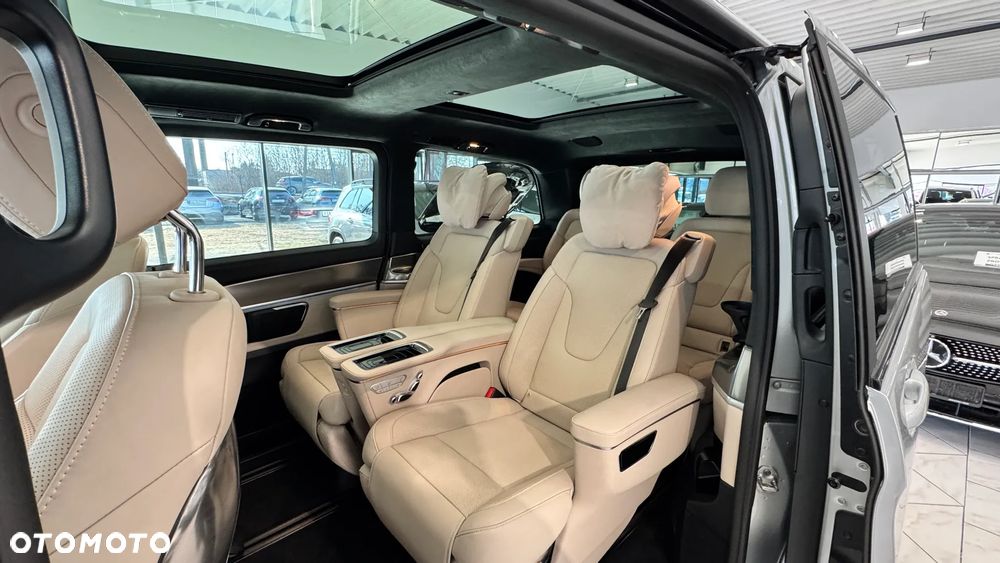 Mercedes-Benz Klasa V 300 d 4-Matic 9G-Tronic Exclusive (d³ugi) - 26