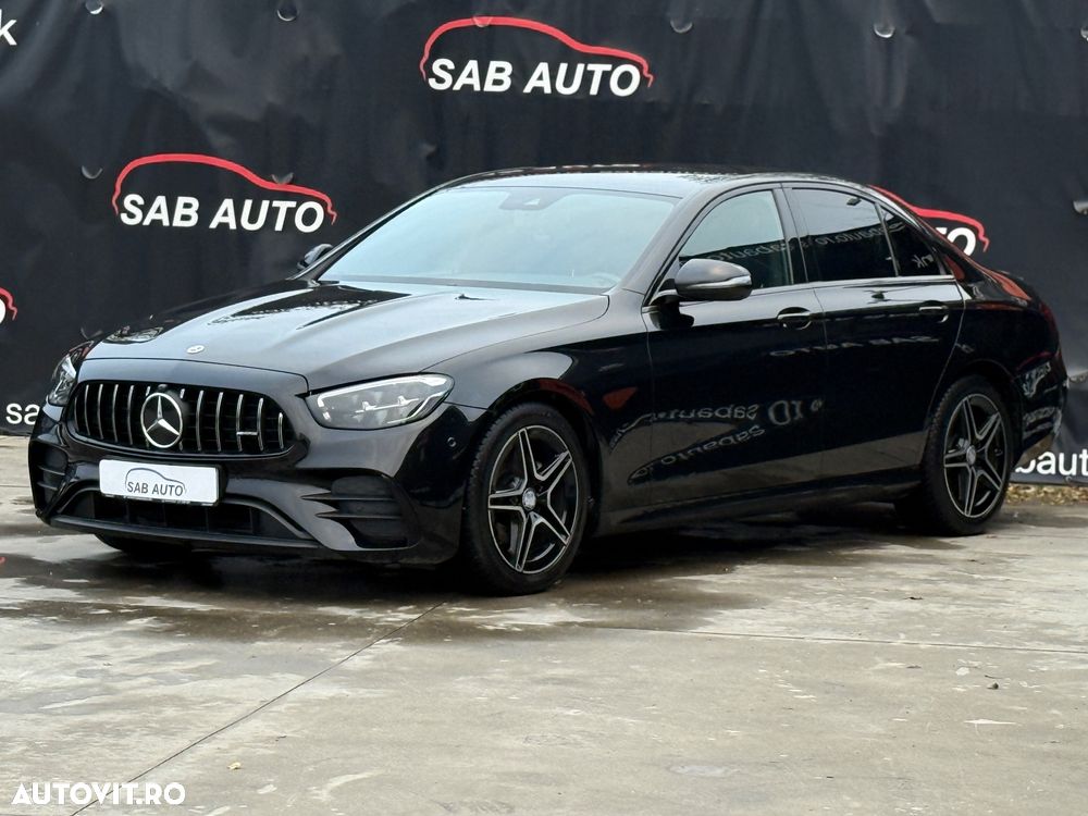 Mercedes-Benz E 220 d 4Matic T 9G-TRONIC AMG Line - 1