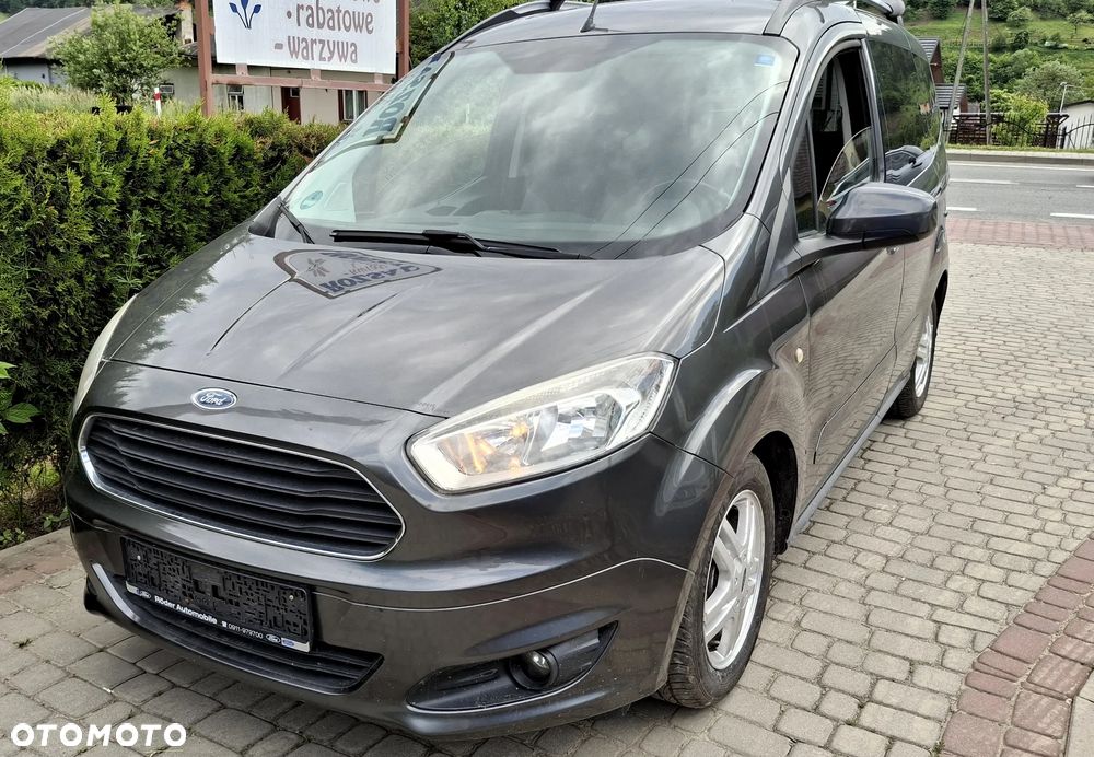 Ford Tourneo Courier 1.0 EcoBoost S&S Titanium - 5