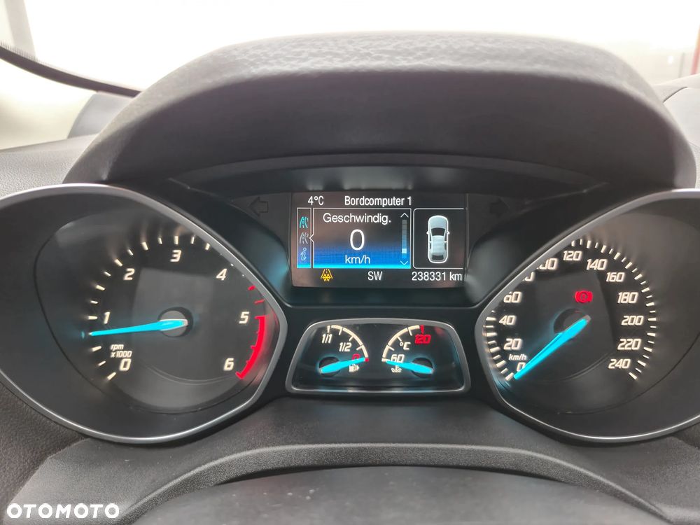 Ford Kuga 2.0 TDCi 4x4 Titanium - 7