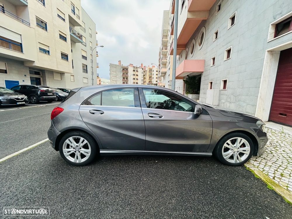 Mercedes-Benz A 200 - 13