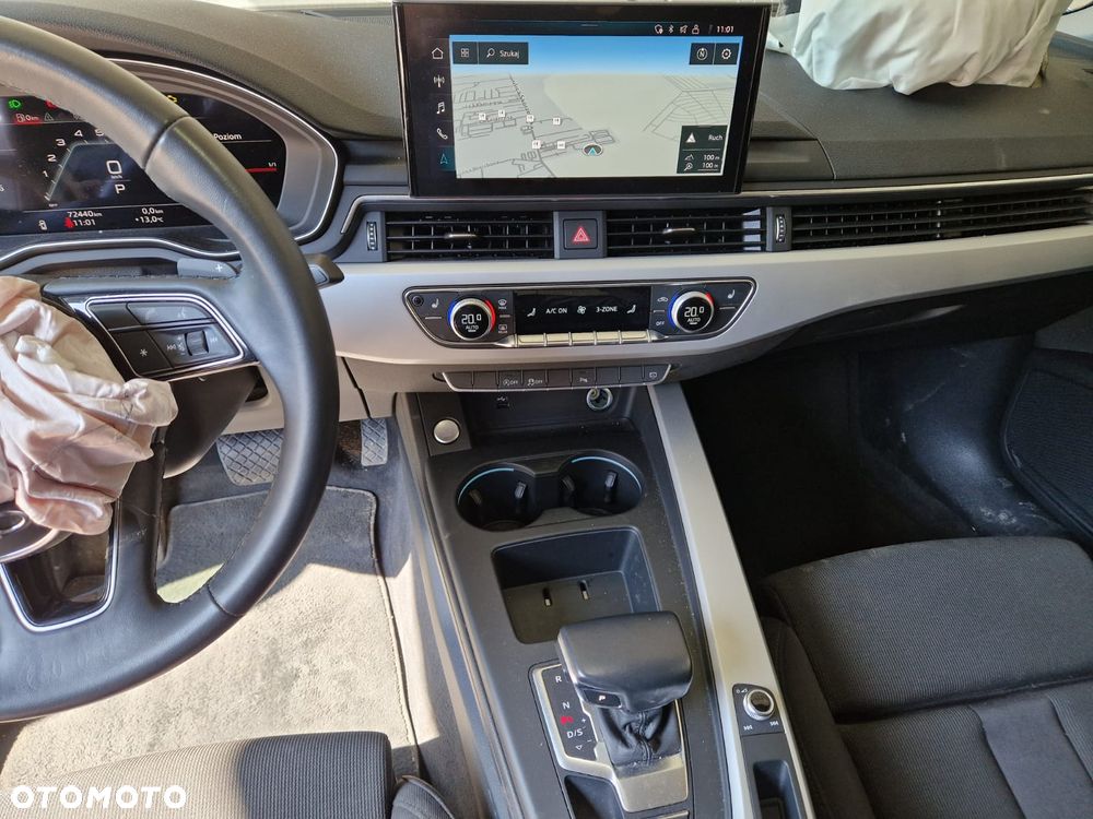 Audi A4 Limousine 35 TFSI mHEV Advanced S tronic - 17