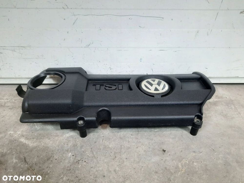 OSŁONA GÓRNA SILNIKA VW GOLF VI PASSAT B7 1.4 TSI 03C103925AM - 2