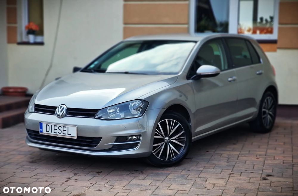 Volkswagen Golf 1.6 TDI BlueMotion Technology DSG Allstar - 4