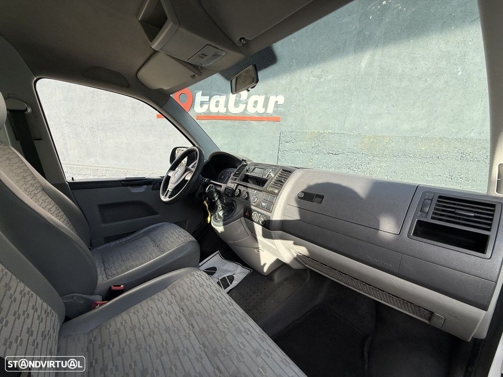 VW Transporter Transport 2.0 TDi 114 Extra AC T.Crianças BlueMotion - 16