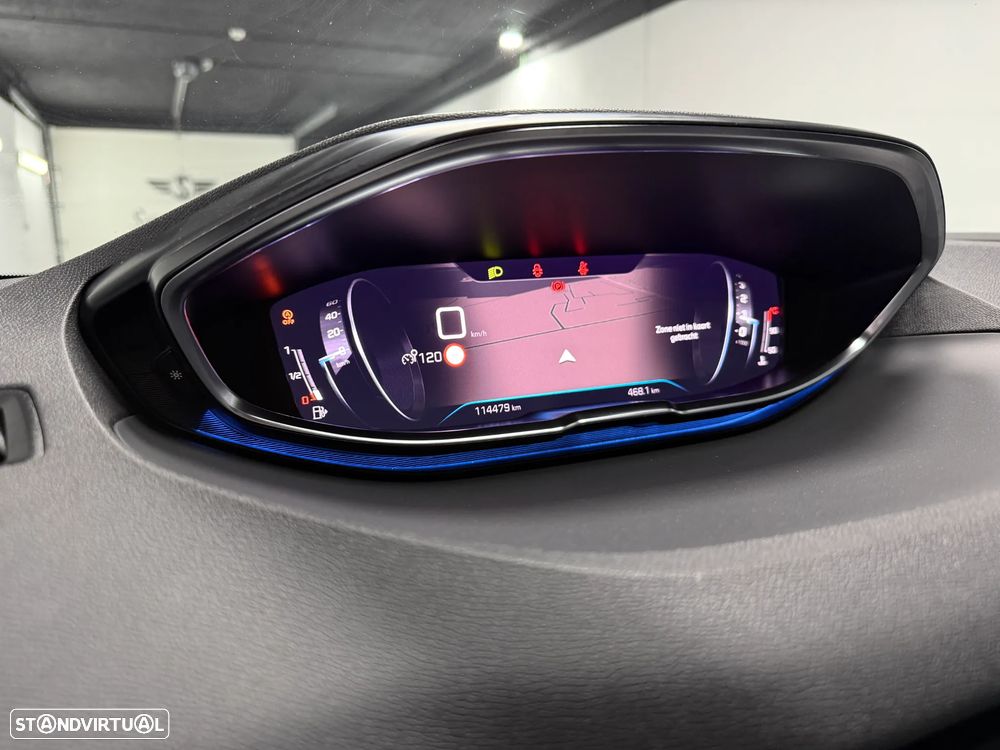Peugeot 3008 PureTech 130 Stop & Start GPF Allure - 15