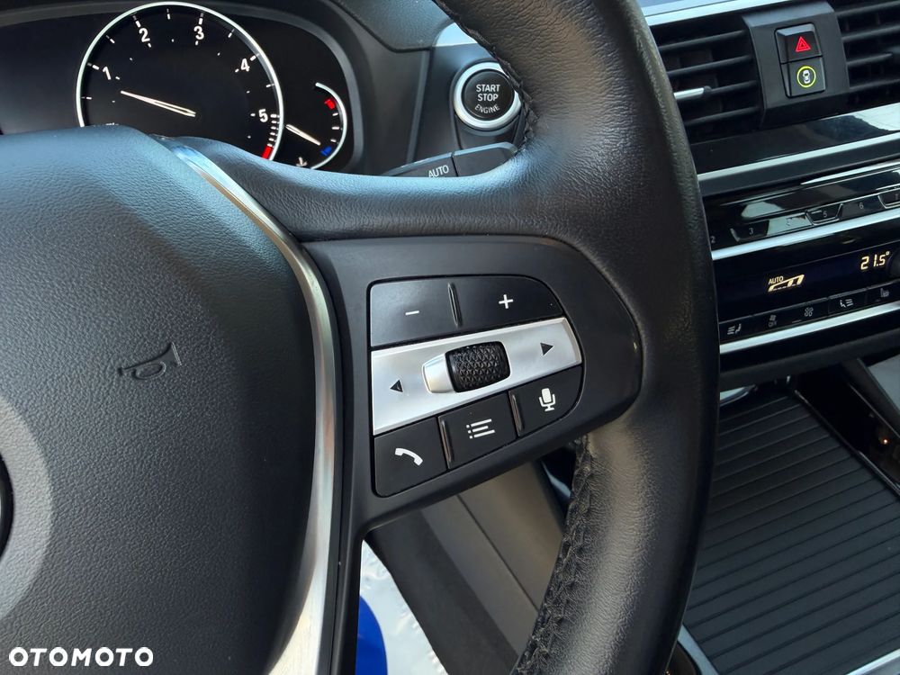 BMW X3 xDrive20d MHEV Advantage - 24