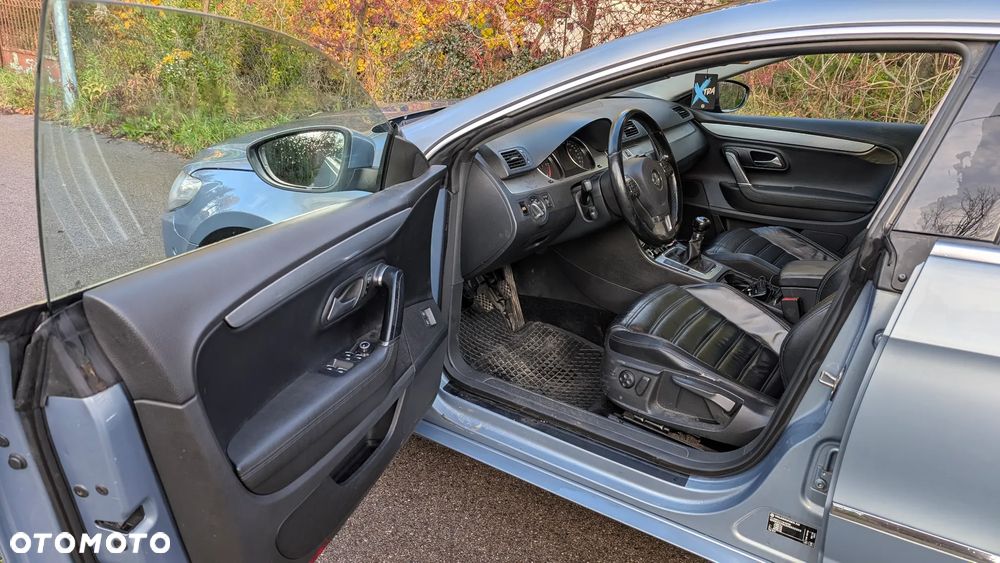 Volkswagen Passat 2.0 TDI Highline - 8