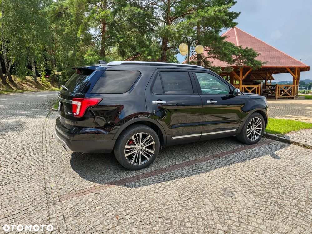 Ford Explorer - 4