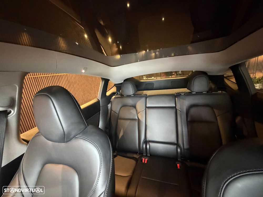 Tesla Model Y Tração Traseira - 20