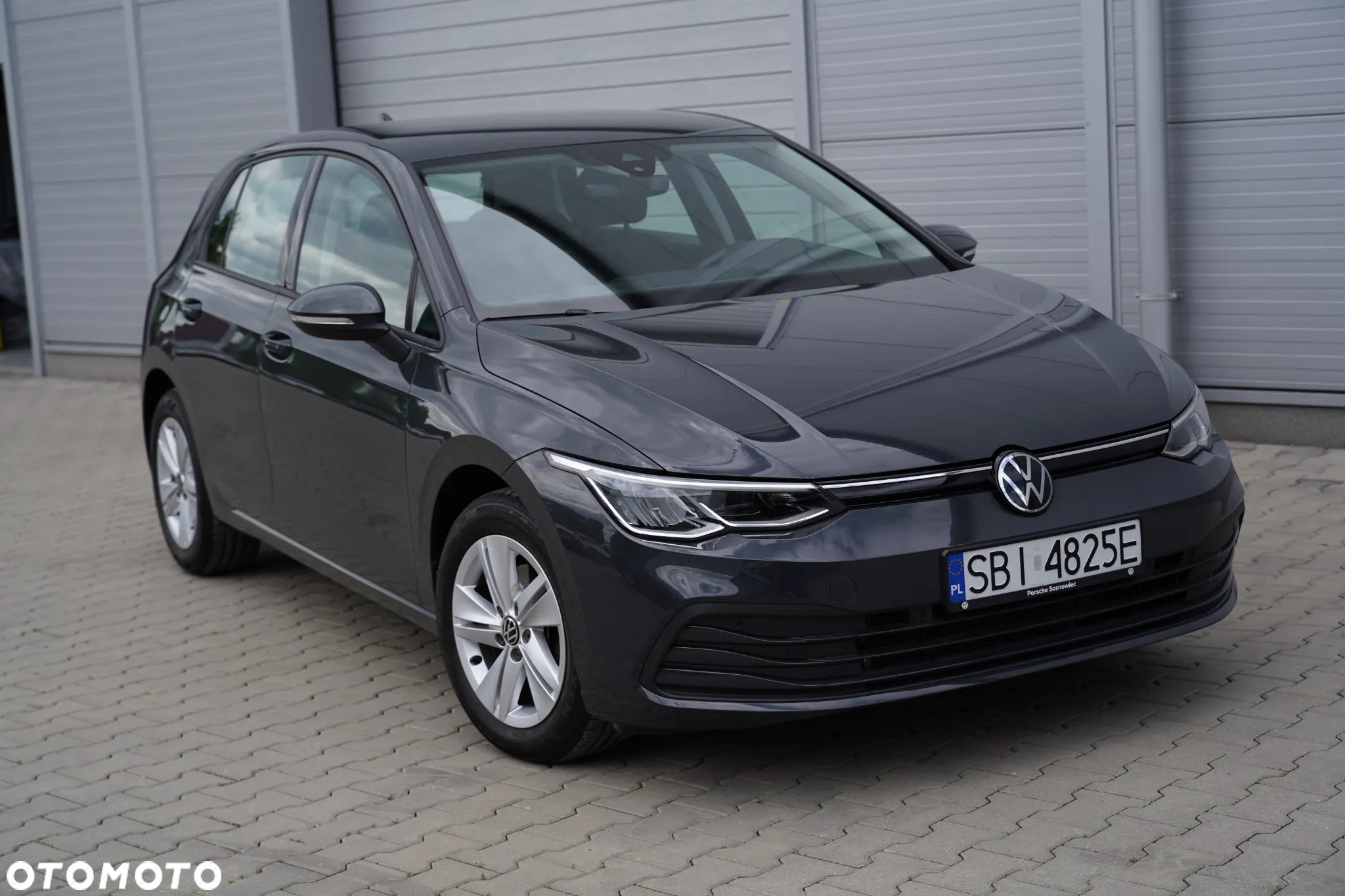 Volkswagen Golf - 6
