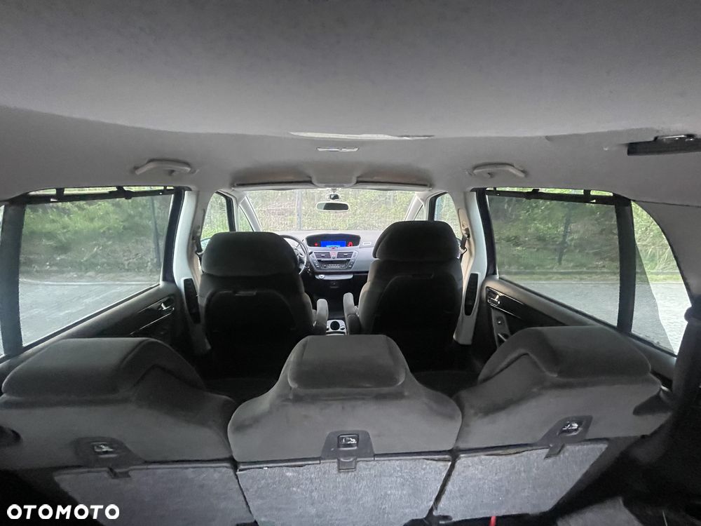 Citroën C4 Grand Picasso 2.0 HDi Equilibre Exclusive MCP - 24